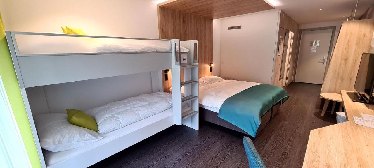 Hotel Sleep&Stay - Self Check-In Eglisau ภายนอก รูปภาพ